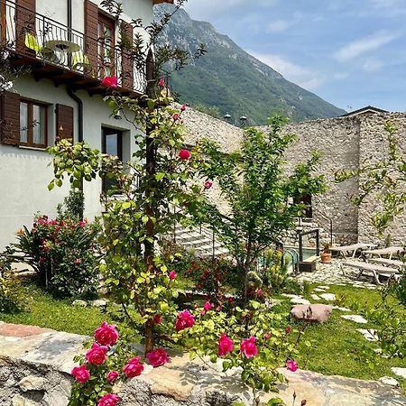 Villa Del Lis Гарняно Екстериор снимка