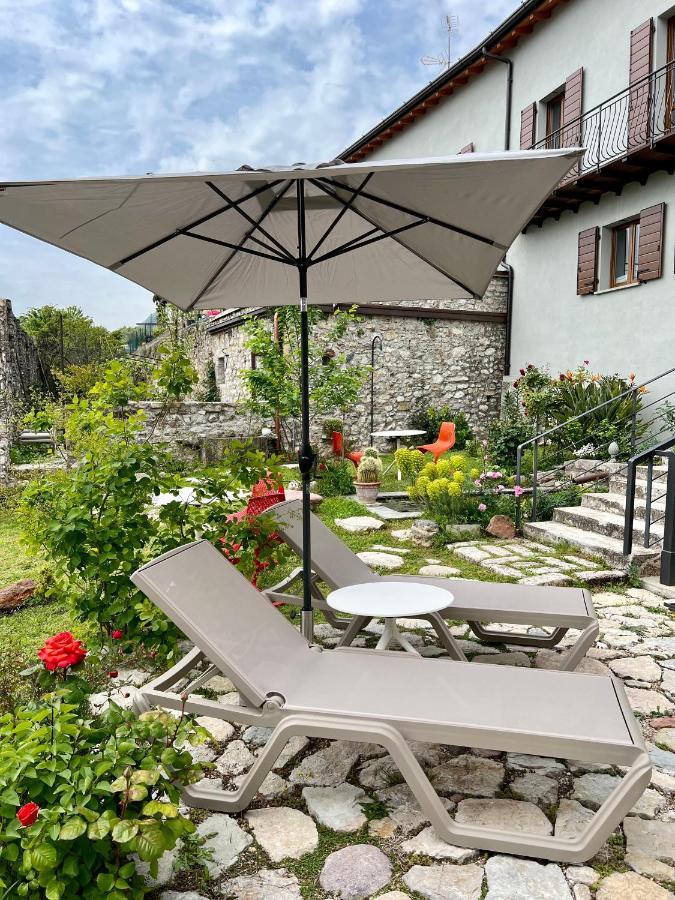 Villa Del Lis Гарняно Екстериор снимка