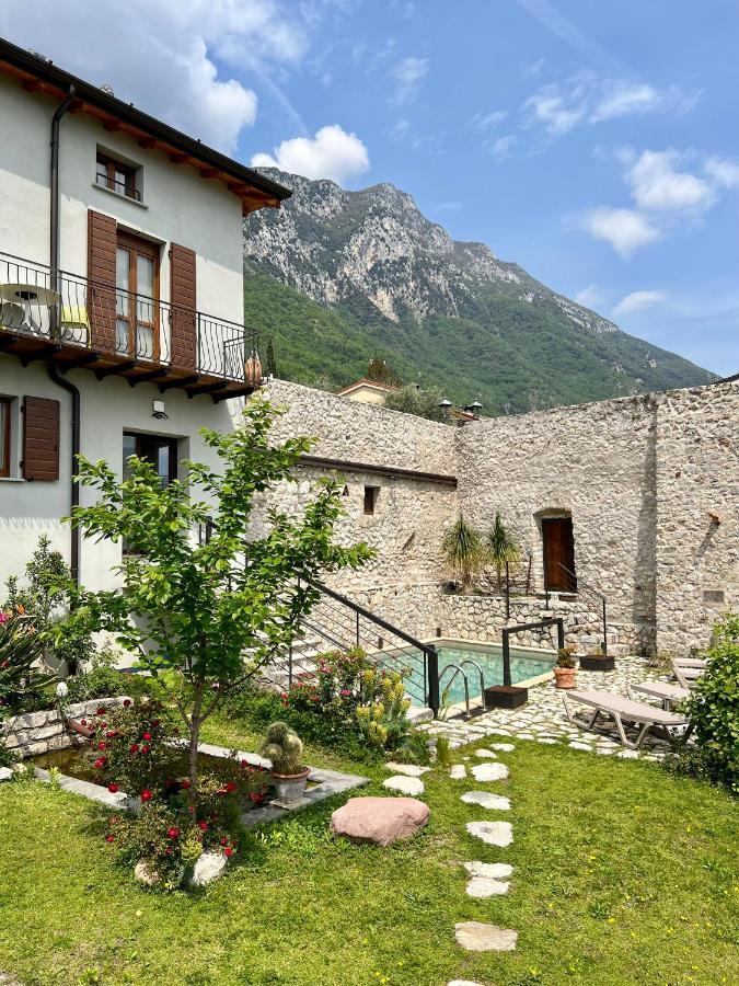 Villa Del Lis Гарняно Екстериор снимка